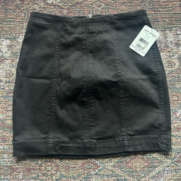 Free People Dresses & Skirts - Free People Black Mini Skirt